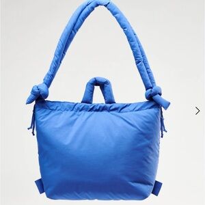 Olend Ona Soft Bag Medium | Cobalt Blue | Like New